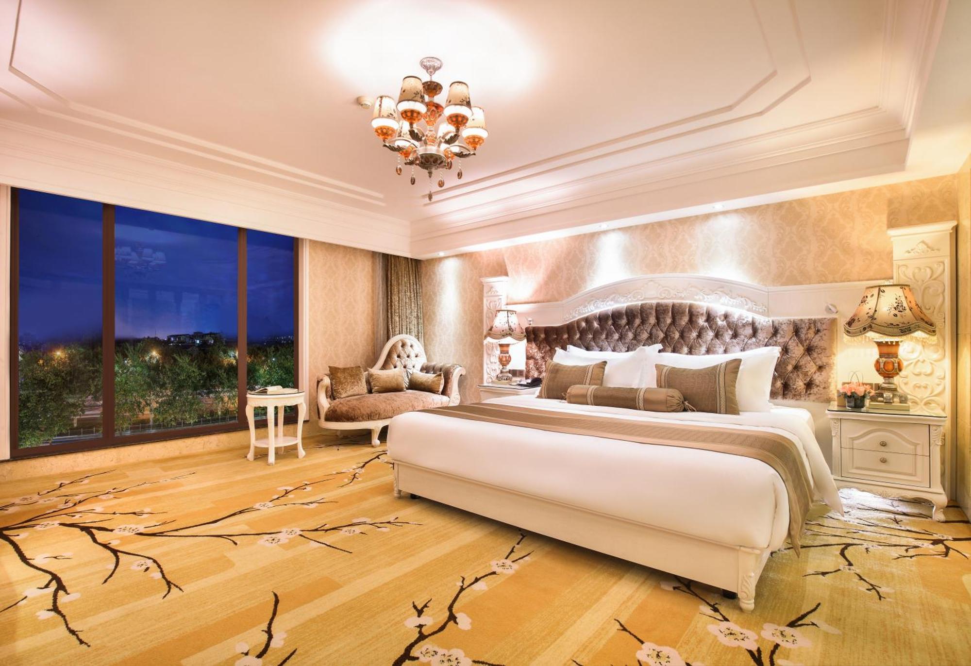 Hotel Grand Bravo Kuej-lin Exteriér fotografie